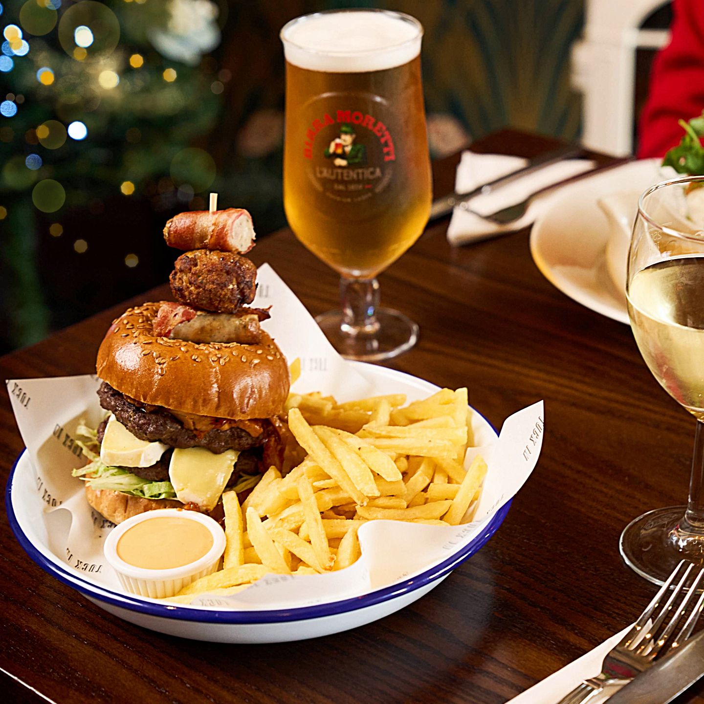 Festive Lunch & Dinner at The Farmer Johns in Streetly